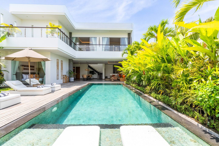 Sport & Beauty 4, Flores Villa by Betterplace, Badung