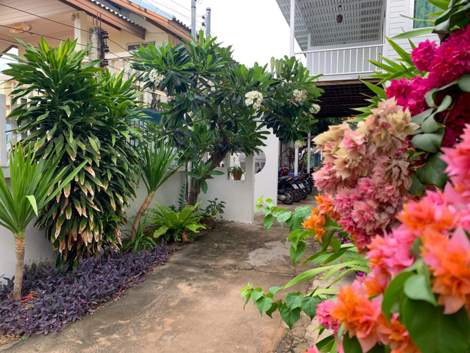Exterior & Views 1, Sawaddeethaweesuk At Kohlarn, Pattaya
