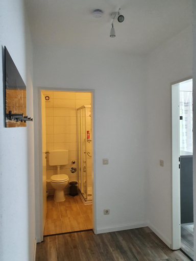 Others 3, City Apartment, 27 qm, 2 Personen, high Sp WLAN, Paderborn