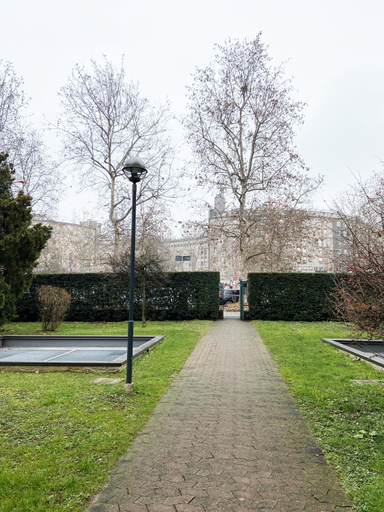 Others 3, Casa di Laura mono e bilo di fronte Ospedale San Raffaele, Milano