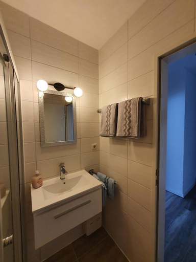 Bedroom 5, City Apartment, 27 qm, 2 Personen, high Sp WLAN, Paderborn