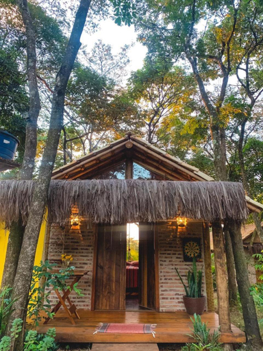 Exterior 15