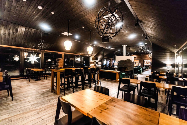 Food & Drinks 4, Northern Lights Village, Lapland