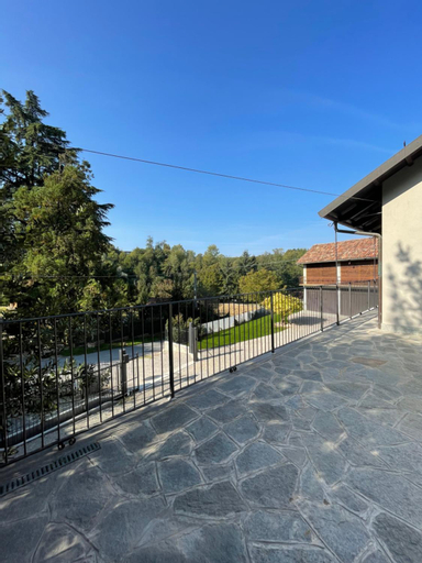 Exterior & Views 1, Al Laghetto La Morra, Cuneo