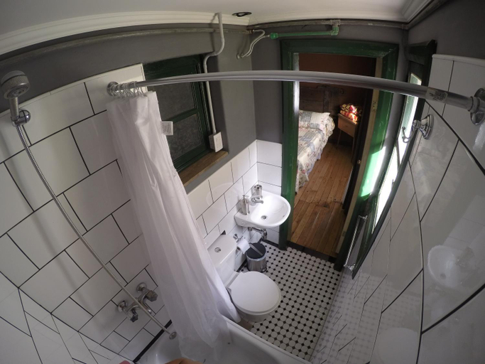 Bathroom 2, Hospedaje Lenas del Tolosa, Luján de Cuyo