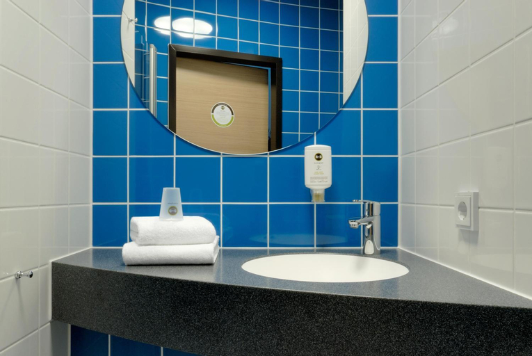 Bathroom 6