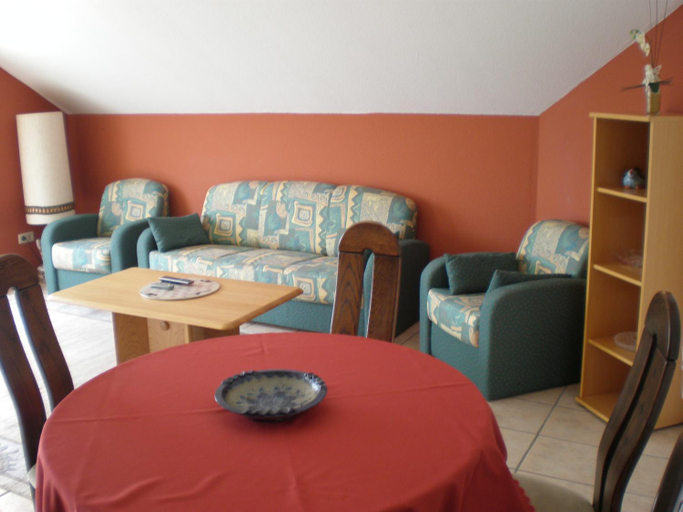 Facilities 3, Humboldtruh, Mayen-Koblenz