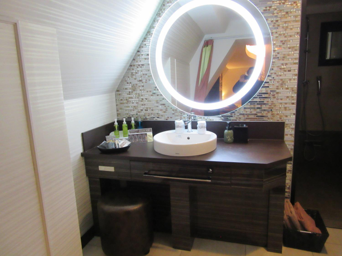 Others 3, Hotel Water Gate Sagamihara (Adult Only), Sagamihara