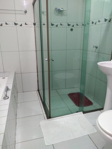 Bathroom 2, Suites Sao Francisco, Ipojuca