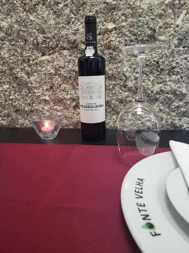 Food & Drinks 5, Fonte Velha, Penafiel