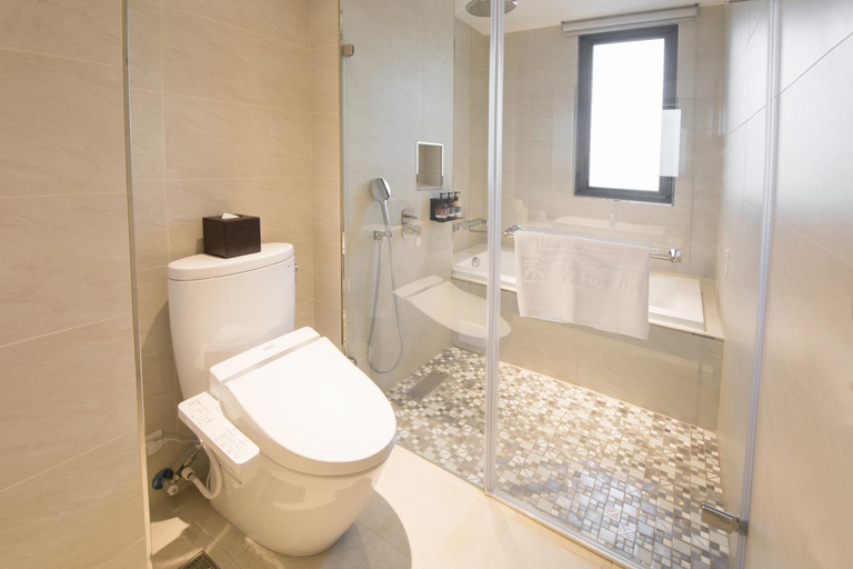 Bathroom 2, He-Jia Hotel, Miaoli