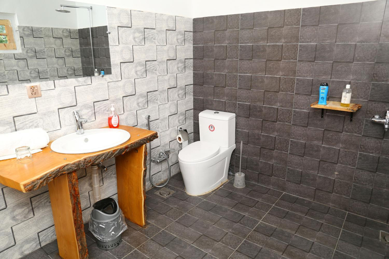 Bathroom 3, Hotel Reego, Northern Areas