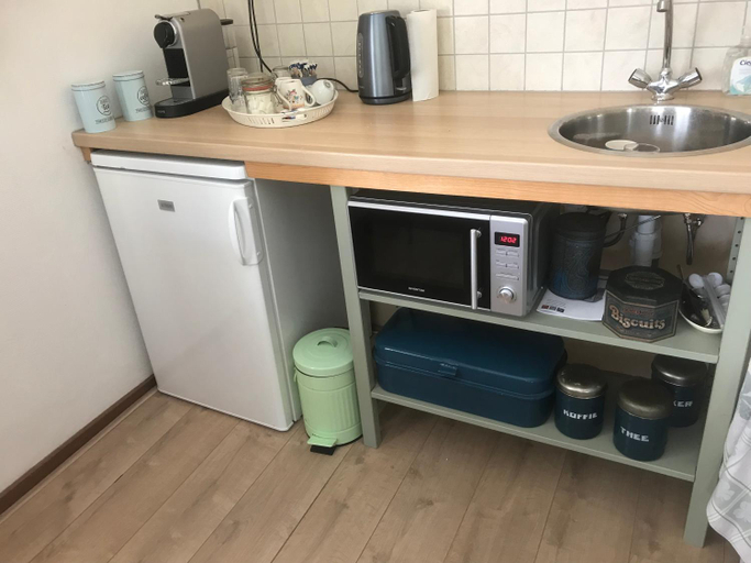 Others 3, B&B Loon, Assen