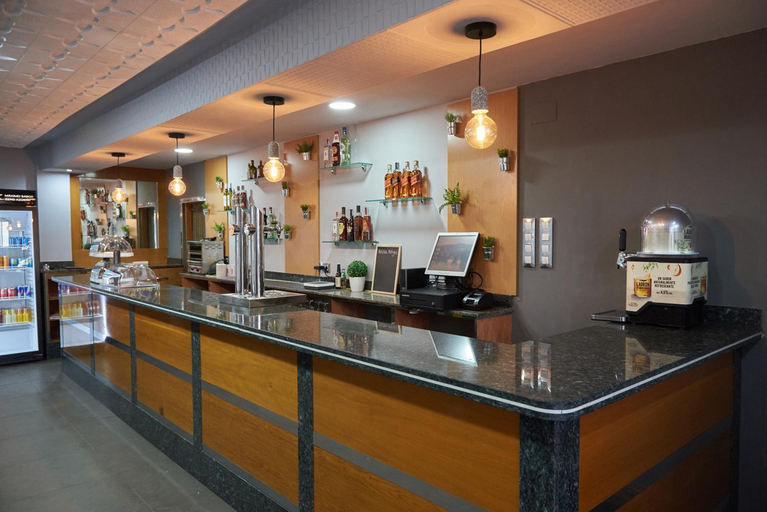 Food & Drinks, Hostal Molgas, Ourense