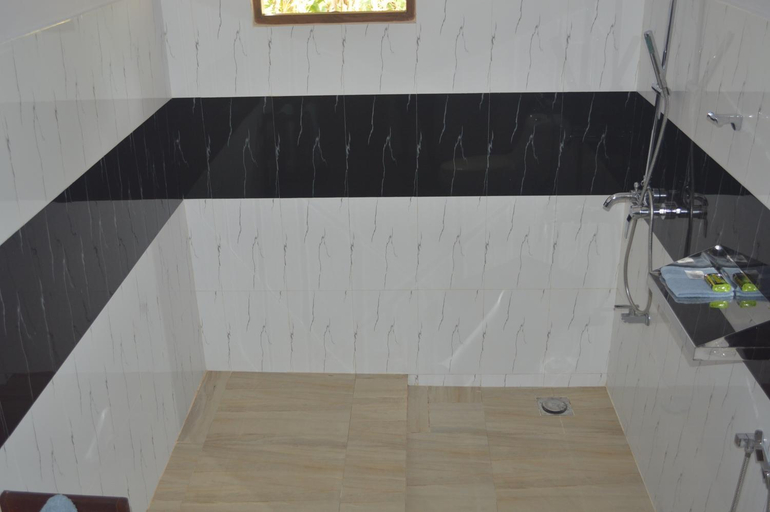 Others 5, Amazon Cabanas, Thissamaharama