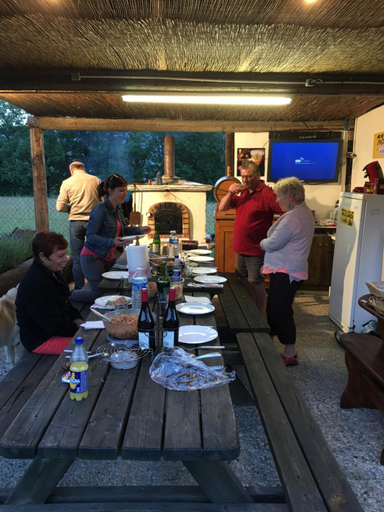 Food & Drinks, chambres d'hotes des Bauges ROUTE 26 57, Savoie