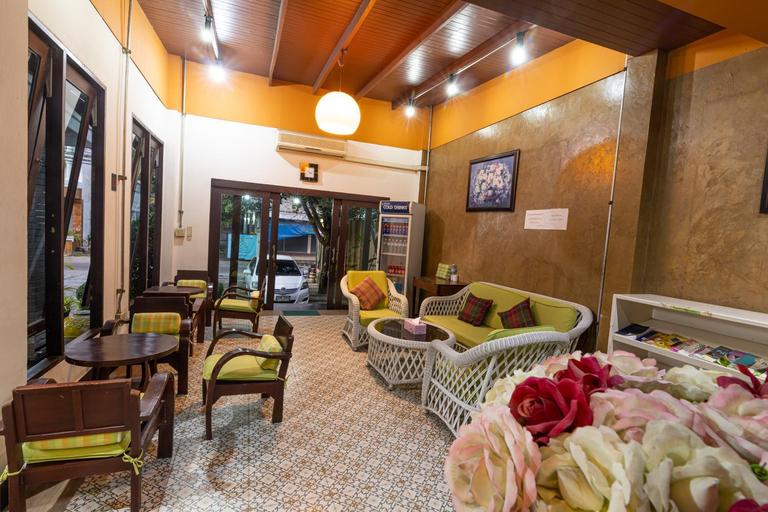Public Area, JJ hut hotel, Muang Chiang Rai