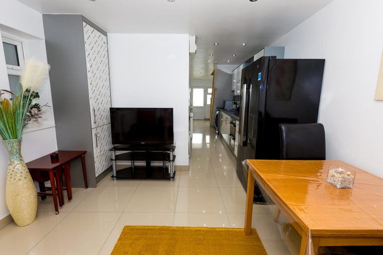 Others 5, Comfortable stay in Shirley, Solihull - Room 3, Birmingham