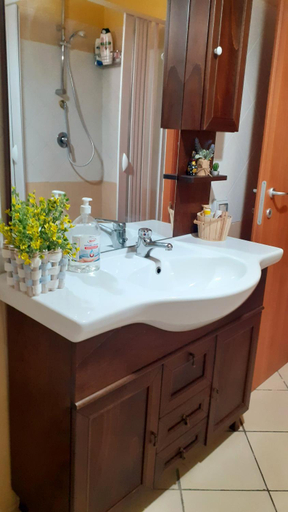 Bathroom 2,  CASA VACANZE DONNA MANU - STATION CENTRALE NAPOLI, Napoli