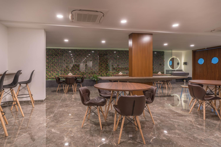 Food & Drinks 4, SKYLA Studios & Suites Jubilee Hill, Hyderabad