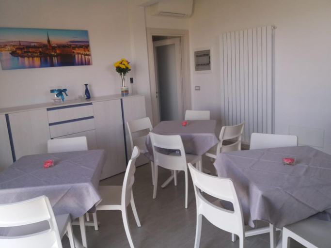 Food & Drinks 3, B&B TRA CIELO e MARE, Savona