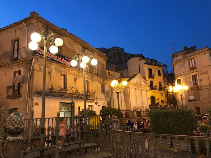 Exterior & Views 1, B&B The Loft, Reggio Di Calabria