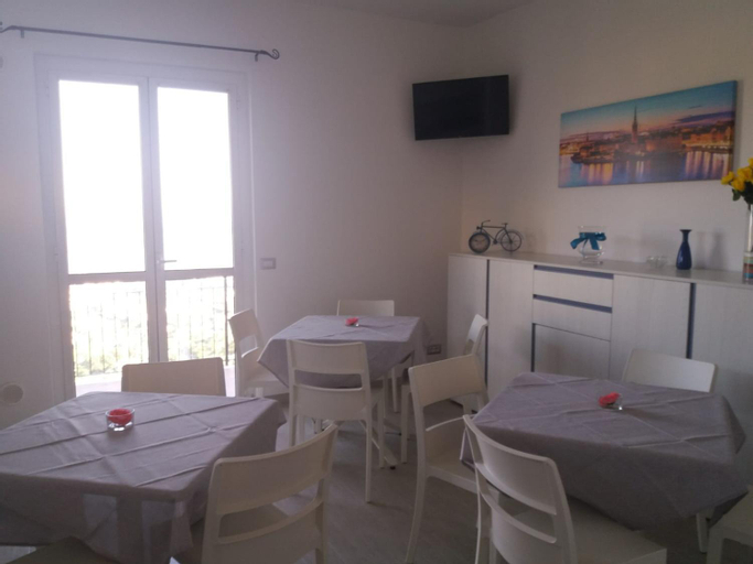 Food & Drinks 5, B&B TRA CIELO e MARE, Savona