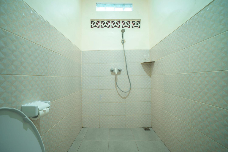 Bathroom 2, Odi Ode House, Gianyar