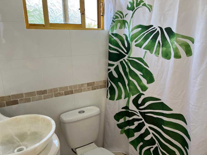 Bathroom, MonteMar Hotel y Bungalows, Compostela