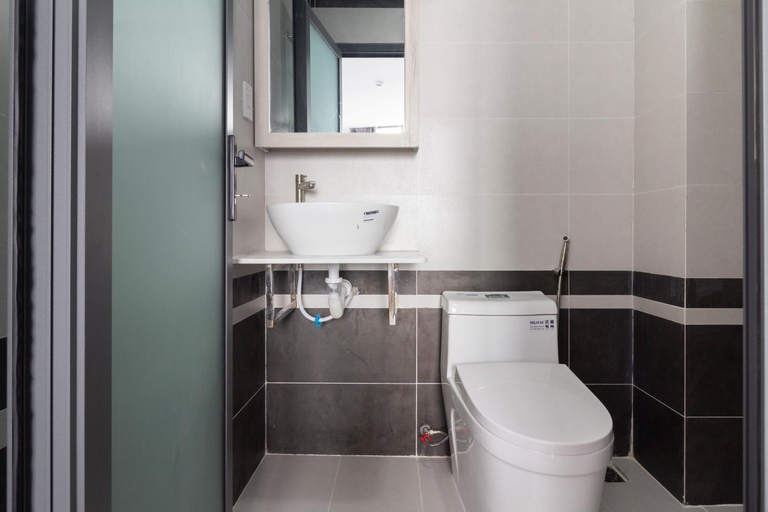 Bathroom, Tina Hotel & Apartments _ The Diamond Oasis, Bình Thạnh