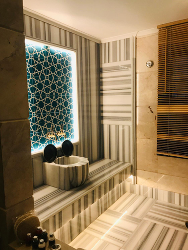 Bathroom 3, Chatto Hotel, Gebze