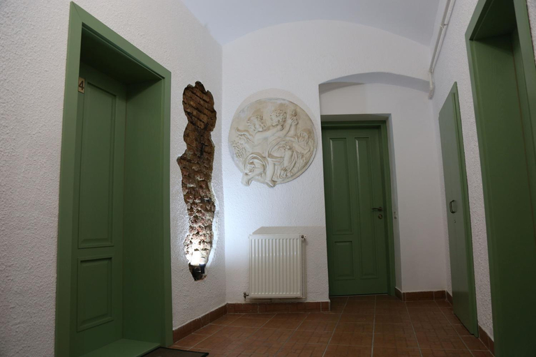 Others 3, Residence Krone, Brasov