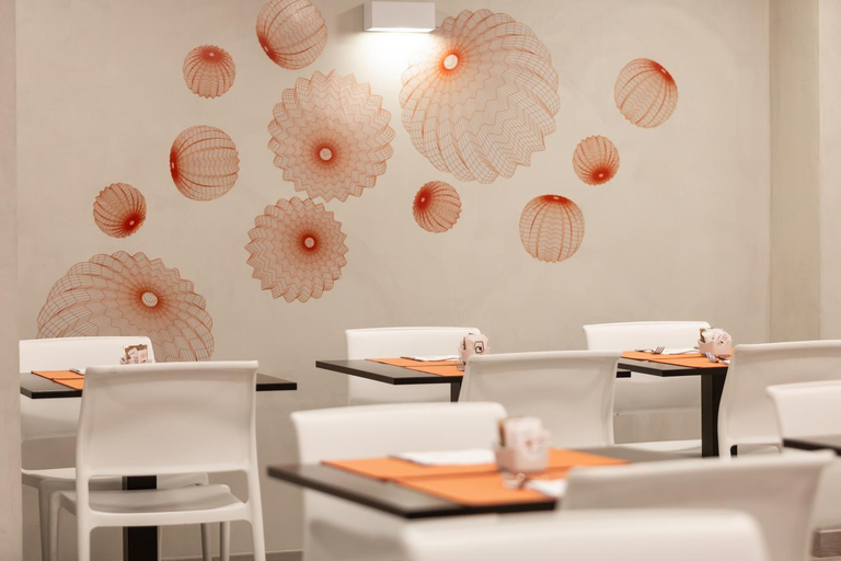 Food & Drinks 3, Monte Carmelo, Sevilla