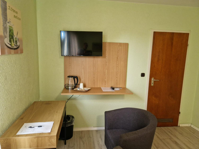 Others 3, Hotel PB, Goslar