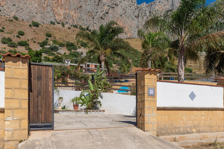 Others 2, Villa Ina, Palermo
