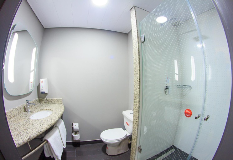 Bathroom 4, ibis Cúcuta, San José de Cúcuta