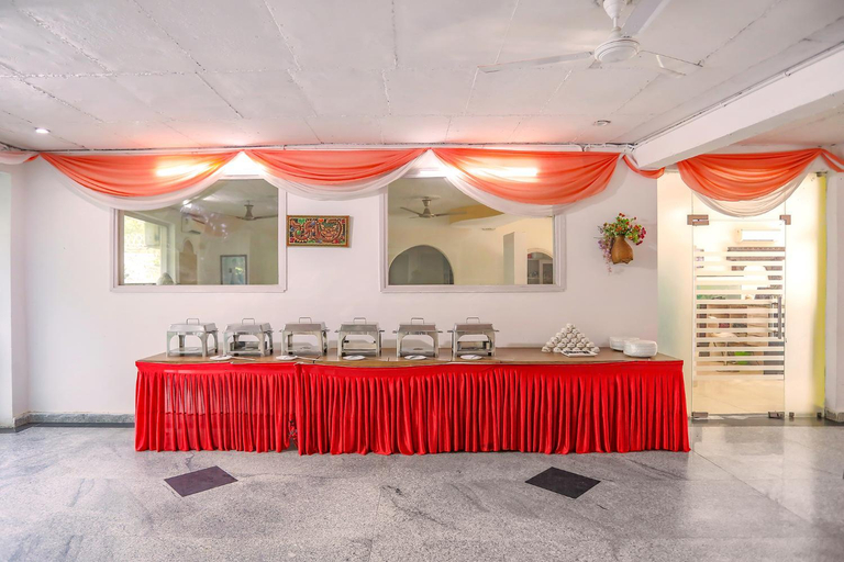 Food & Drinks 3, FabHotel Aravali Suites - DLF Phase 3, Delhi