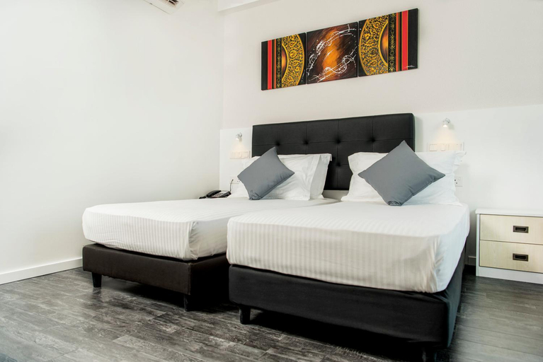 Bedroom 3, Acacia Beach Hotel, Malé