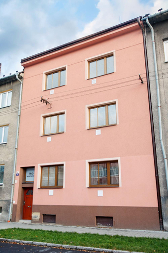 Others 3, Trio Apartments, Ostrava
