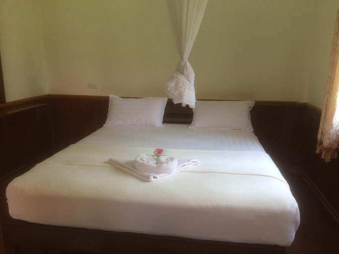 Bedroom 3, Nongsak Guesthouse and Restaurant, Khong