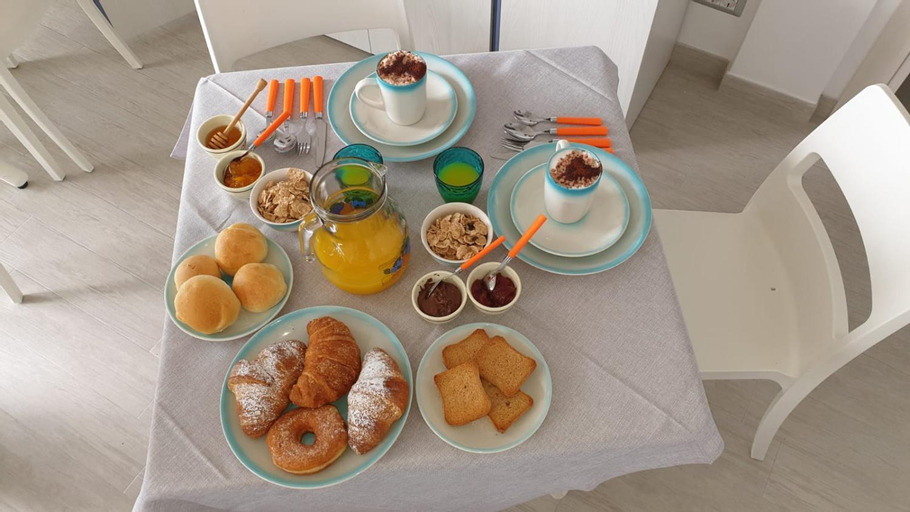 Food & Drinks 4, B&B TRA CIELO e MARE, Savona