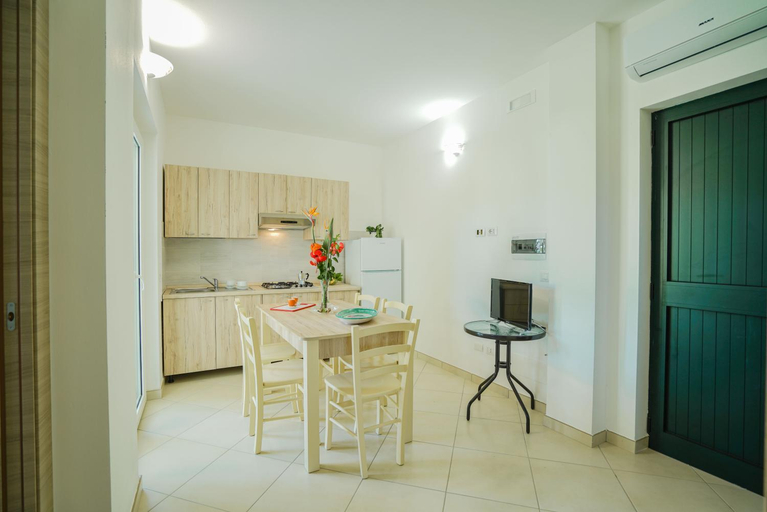 Others 4, Residence Emmesse, Vibo Valentia
