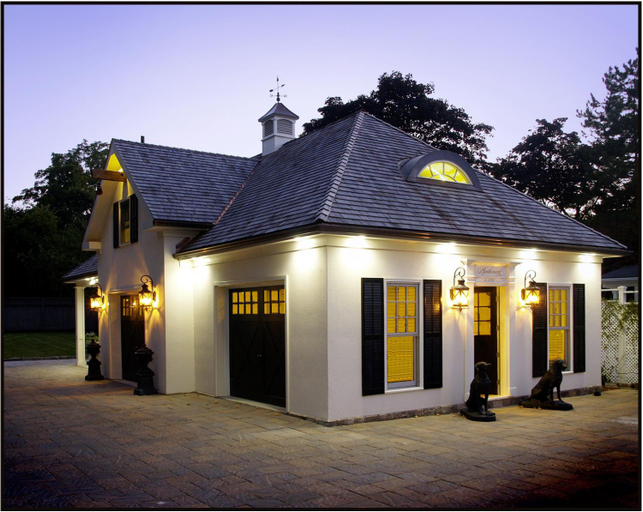 Exterior & Views