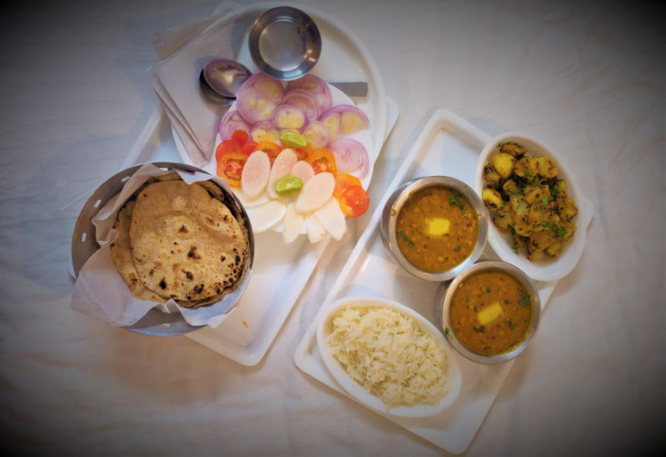 Others 5, Perfect Stayz Dwarkesh - Near Railway station, Hardwar