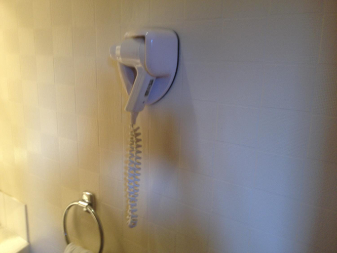 Bathroom 3, Hotel San Pedro, Ille-et-Vilaine