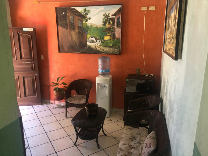 Others 4, San Pablo, Pátzcuaro
