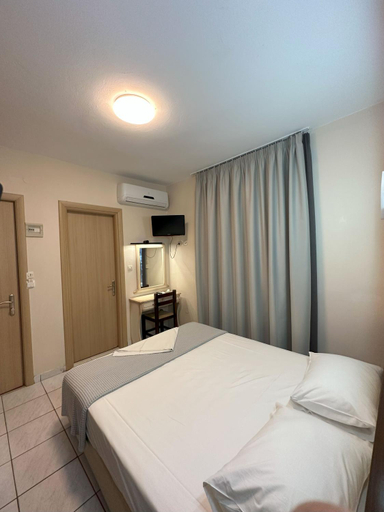 Bedroom 2, Hotel Afrodite, Central Macedonia