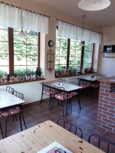 Food & Drinks, Penzion Pacovka, Tábor