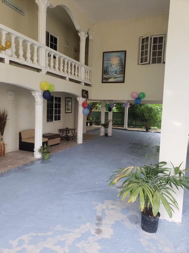 Others 4, Grace Garden Guesthouse by Eminence Ent