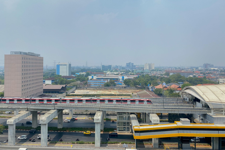 Exterior & Views, Cozy Stay Studio Apartment At H Residence, East Jakarta